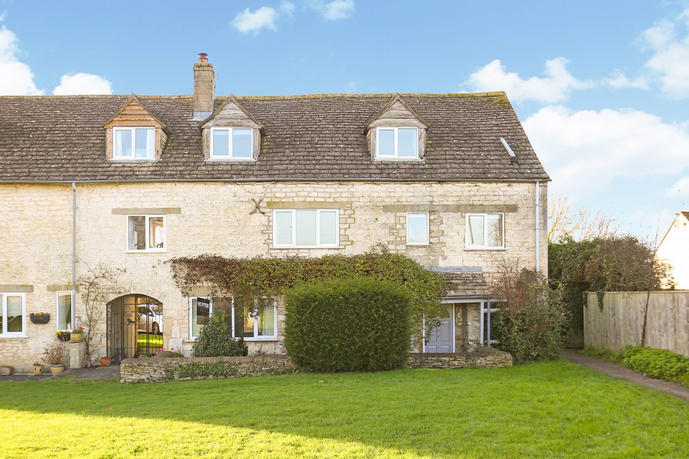 Red Lion House Whitaker Seager