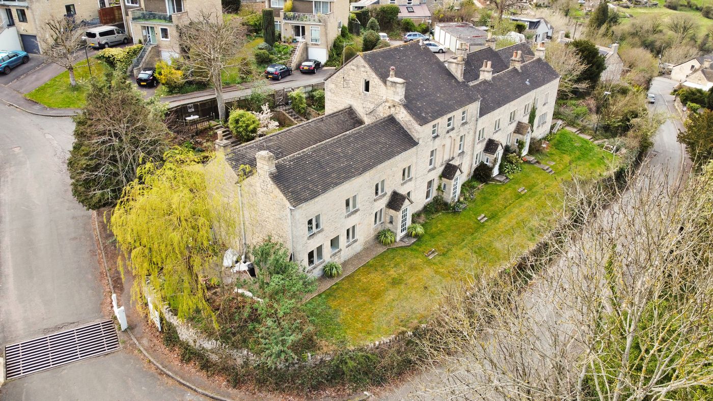 1 Weavers Row Whitaker Seager